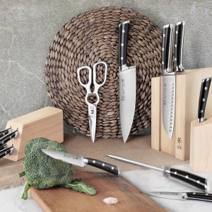 Cangshan TS Series 1021431 Swedish 14C28N Steel Forged DENALI Magnetic Knife Block Set, Maple